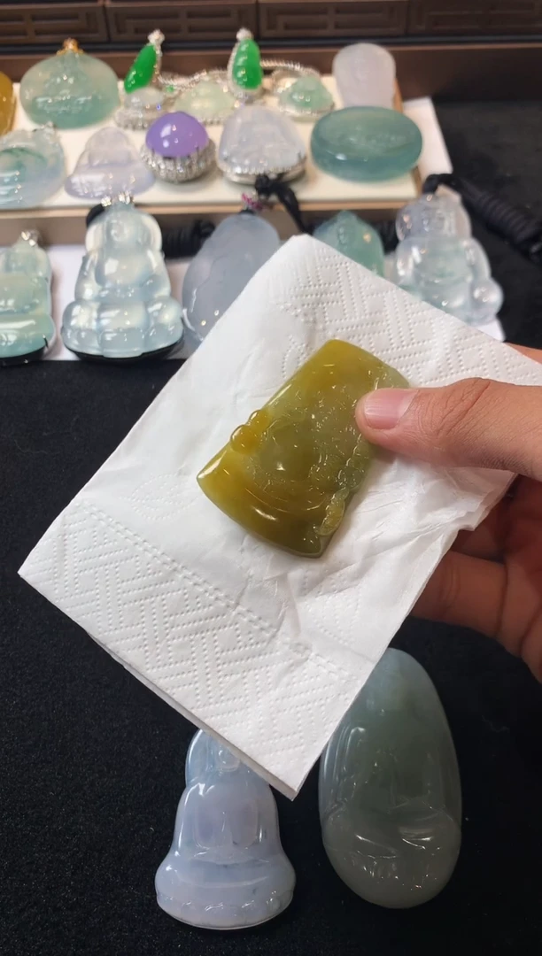 未镶嵌定制翡翠(****卡3332毛货不退不换