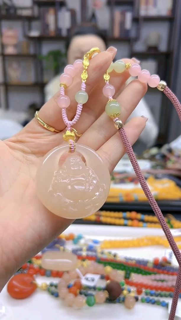 【闪购商品】和田玉毛衣链未镶嵌M502