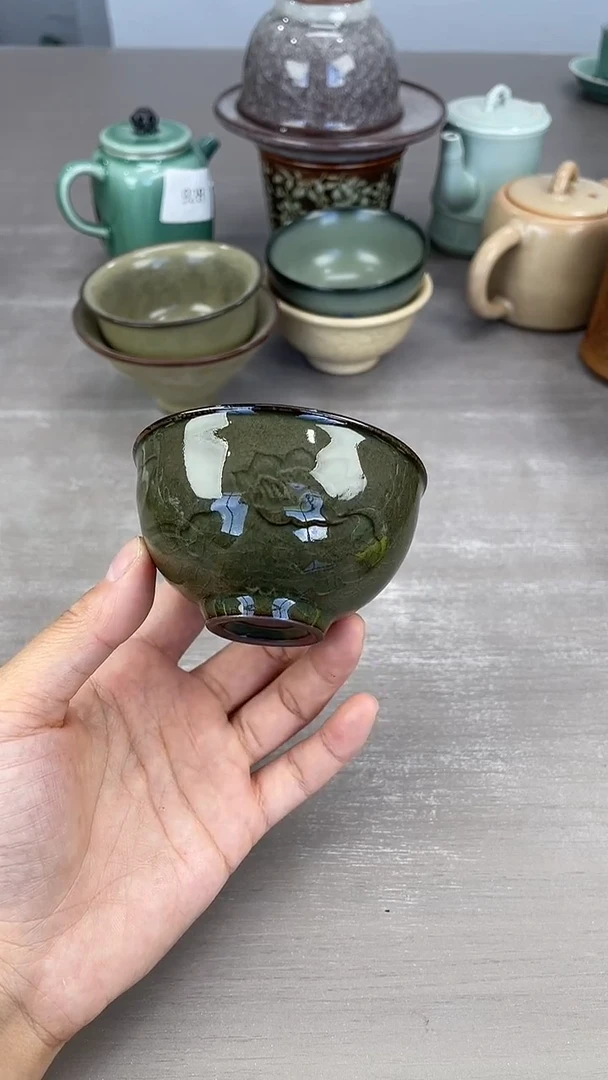 青瓷仓储福利清仓
