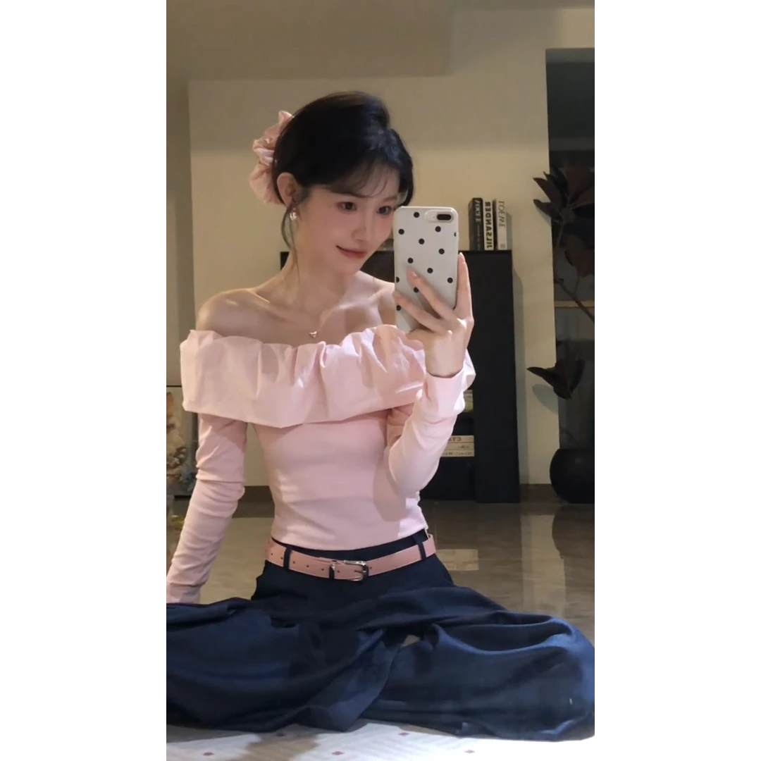 MARIE.COCO早秋新款荷叶边一字肩长袖上衣搭配气质休闲裤时尚套装