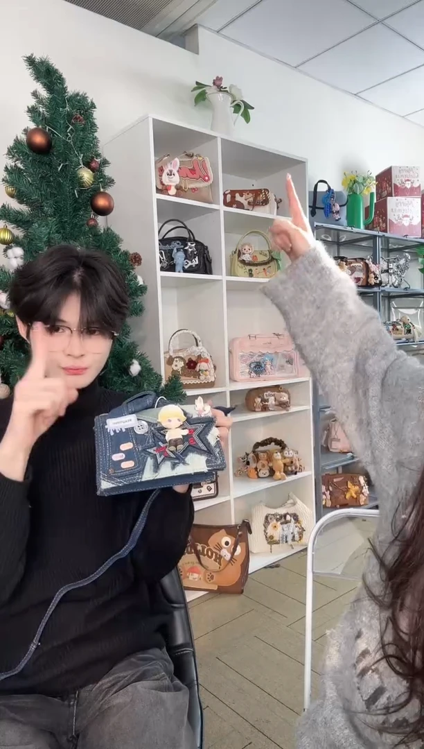 PU必灵手工潮包包