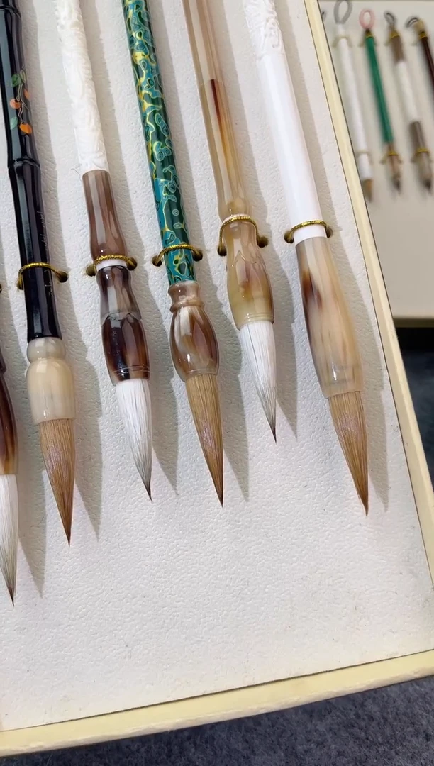 大漆牛角纯狼豪 1只