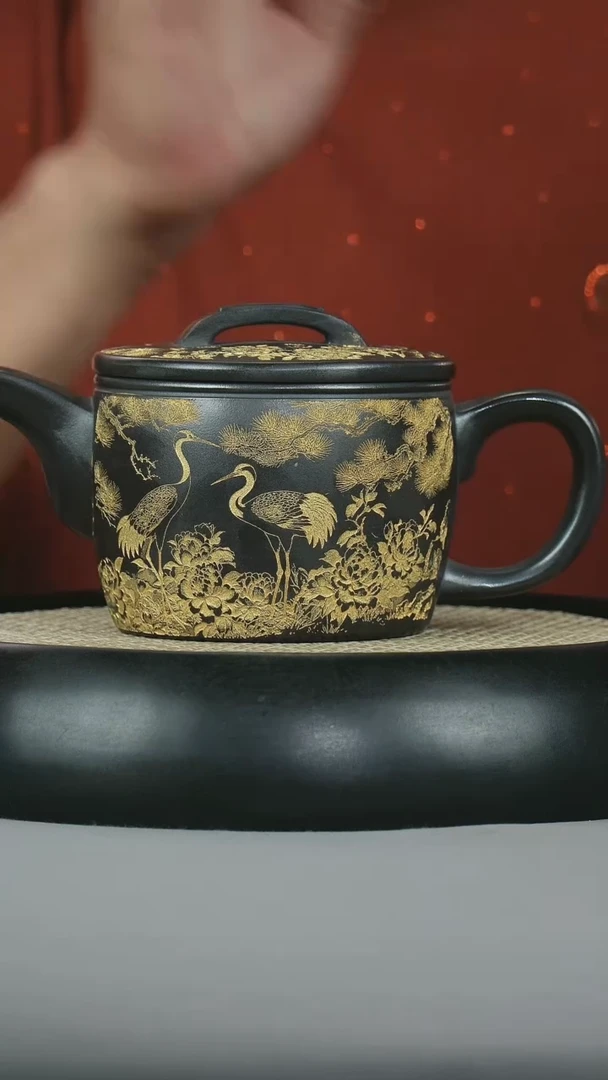 茶壶紫砂 原矿石黄 汉瓦 松鹤延年