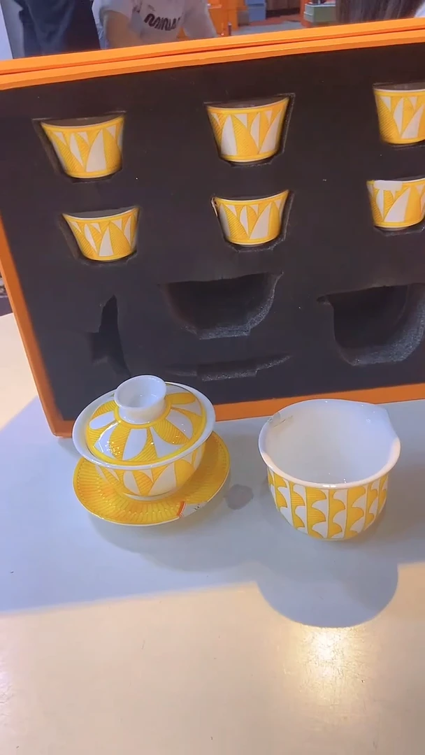 鸿辉家品牌瓷器，京东包邮！