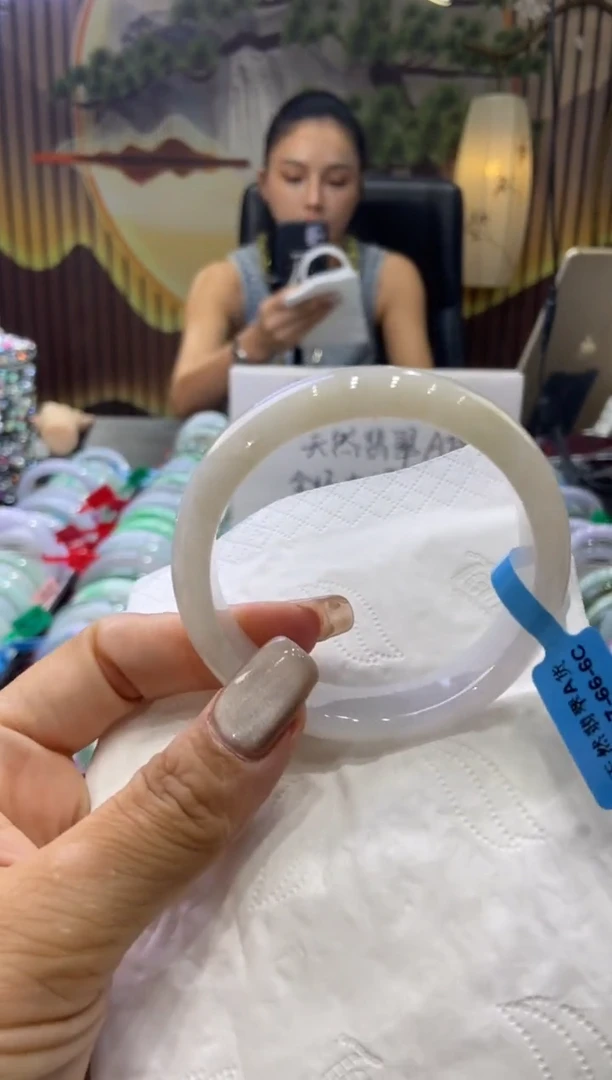 未镶嵌手镯翡翠00004038