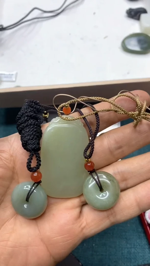 【闪购商品】和田玉挂件未镶嵌挂件