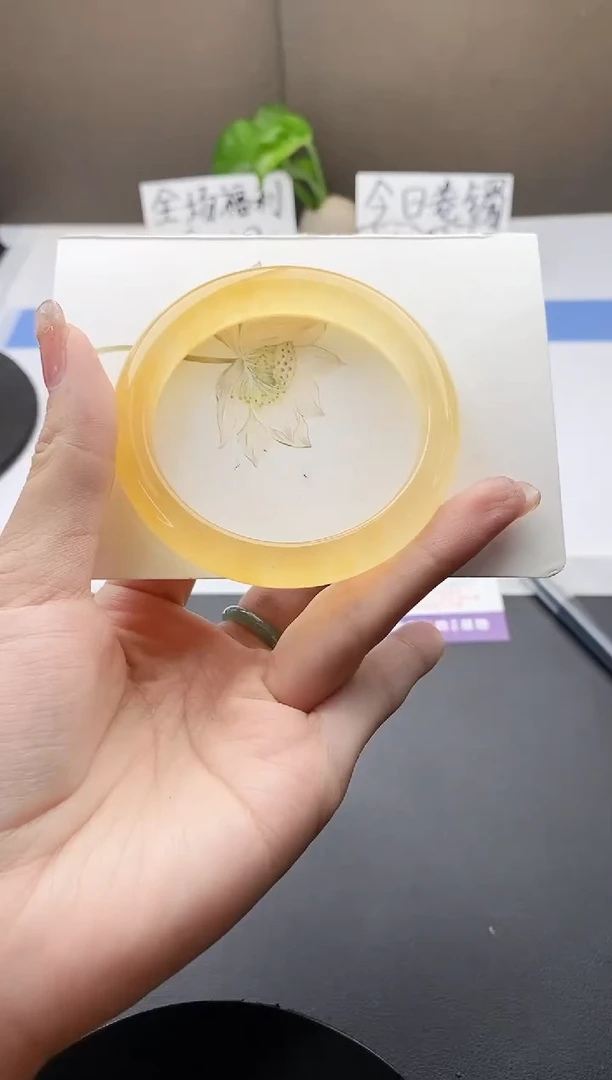 石英质玉手镯未镶嵌j56-H1多样性发货56+