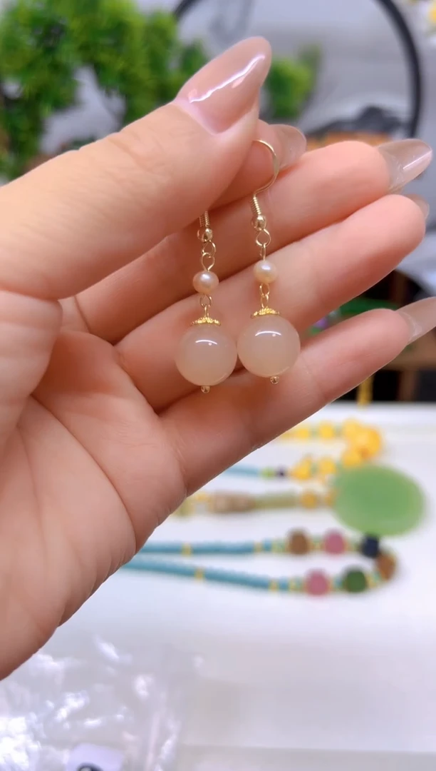 和田玉14K金镶嵌耳饰E816