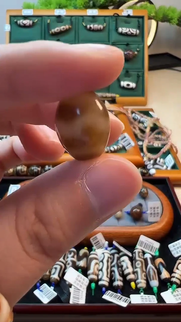 玛瑙/玉髓（覆膜）颈饰未镶嵌21（微瑕随机发货）