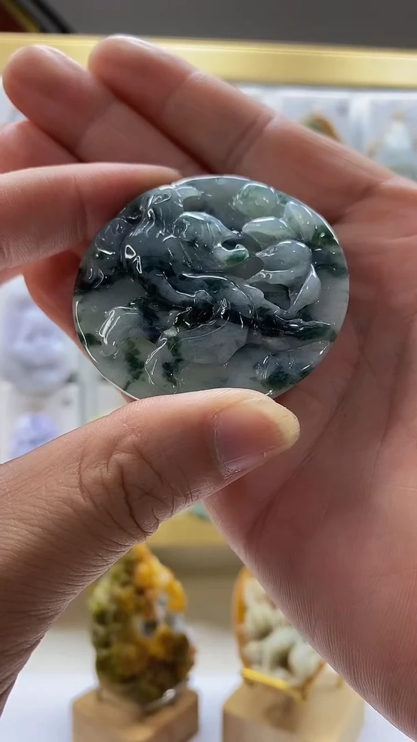 翡翠未镶嵌颈饰翡翠A货2025/7/1