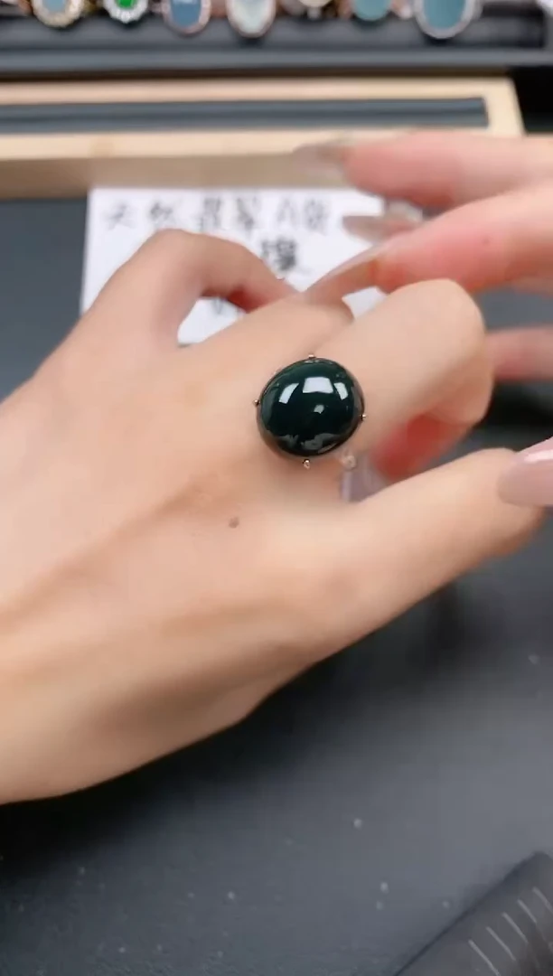 银S925镶嵌戒指翡翠1111