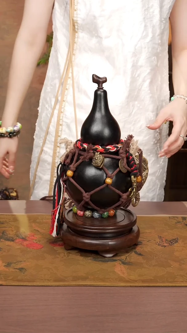 19易林精品大漆酒葫芦-----138