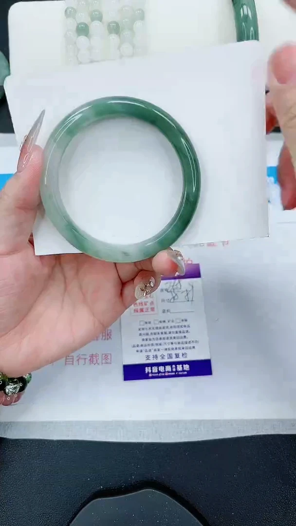 【闪购商品】石英质玉手镯未镶嵌265号/58-59圈