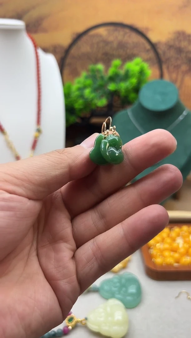 和田玉14K金镶嵌耳饰E316