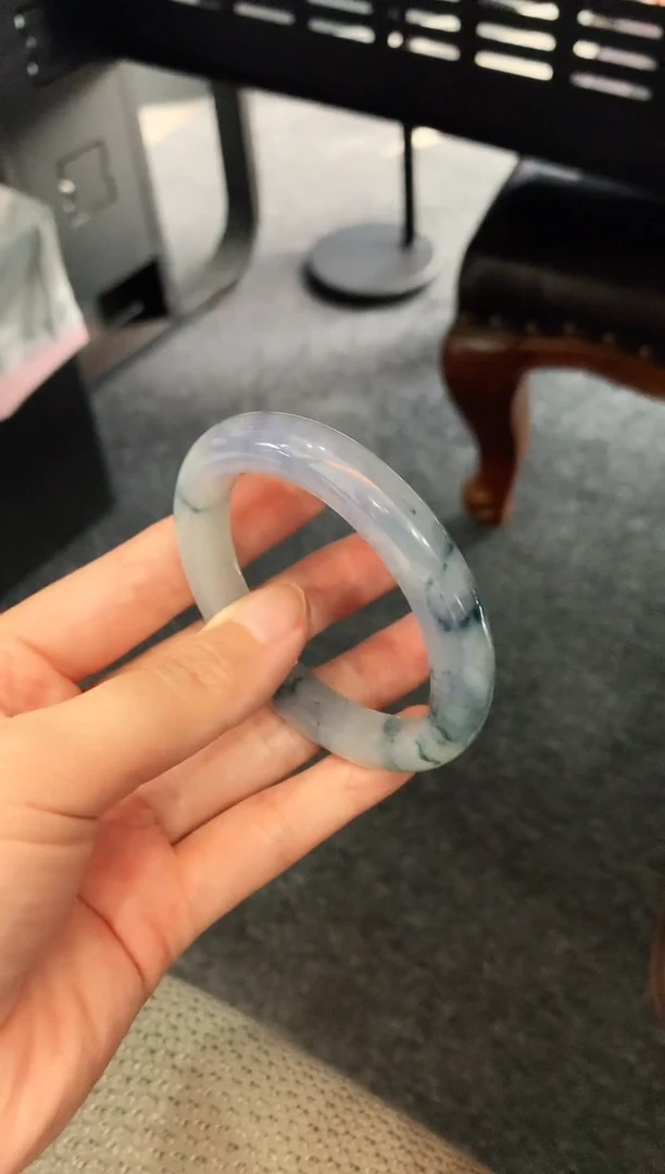 【闪购商品】翡翠手镯未镶嵌手饰