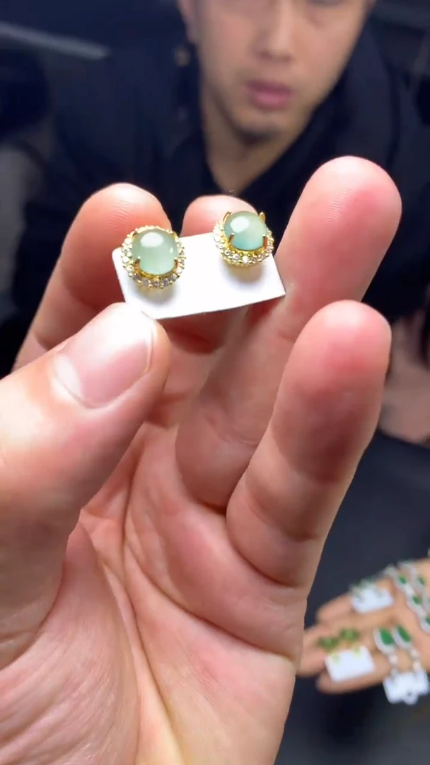 【闪购商品】翡翠耳饰未镶嵌0984701146/多样性发一