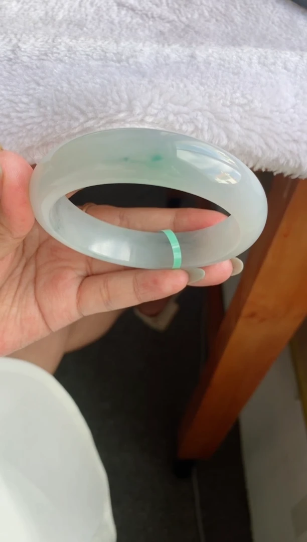 未镶嵌手镯翡翠（高货血漏）老坑冰透胶蓝紫飘翠32号