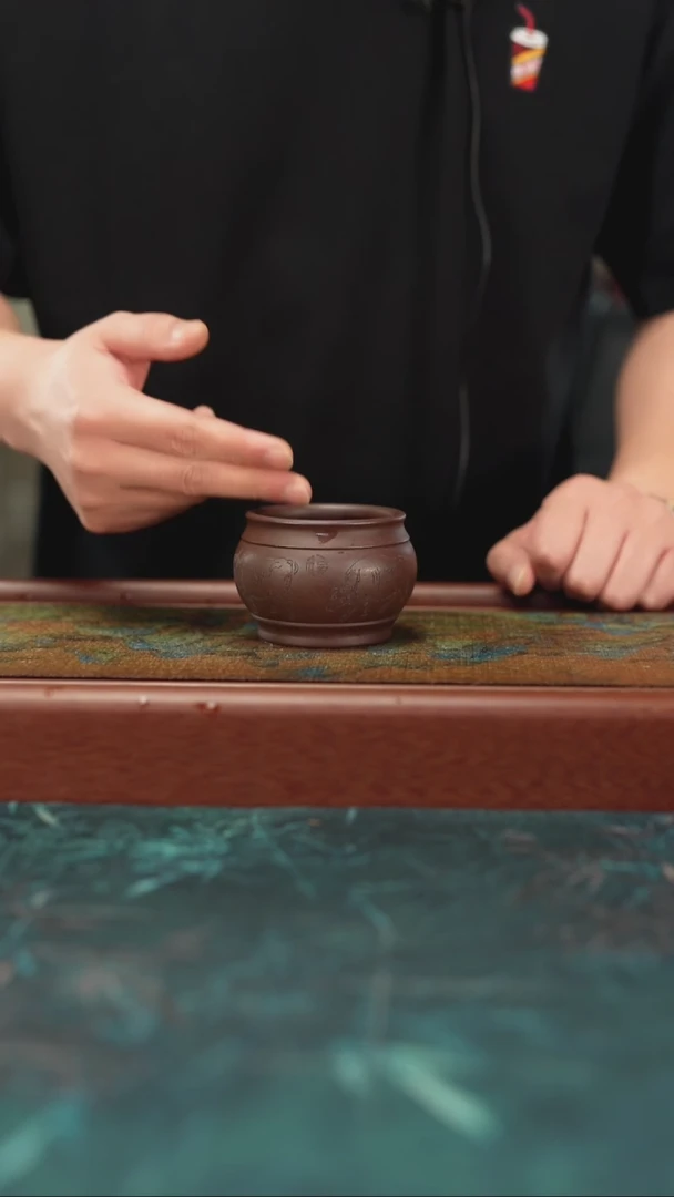 茶杯紫砂6.8    紫泥   五牛 主人杯