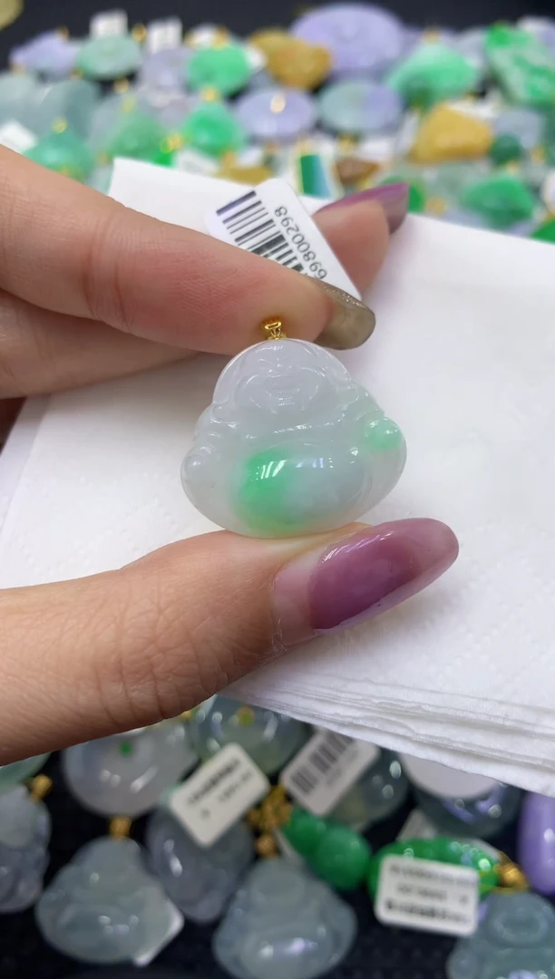 颈饰18K金镶嵌翡翠天然缅甸翡翠A货