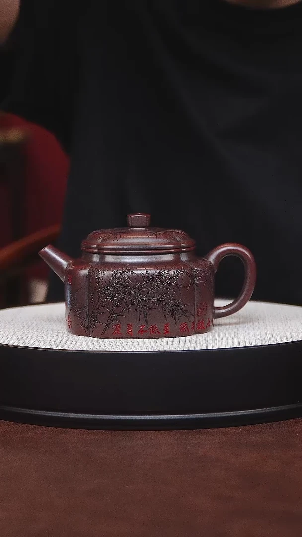 茶杯紫砂筋纹德钟 吴国政