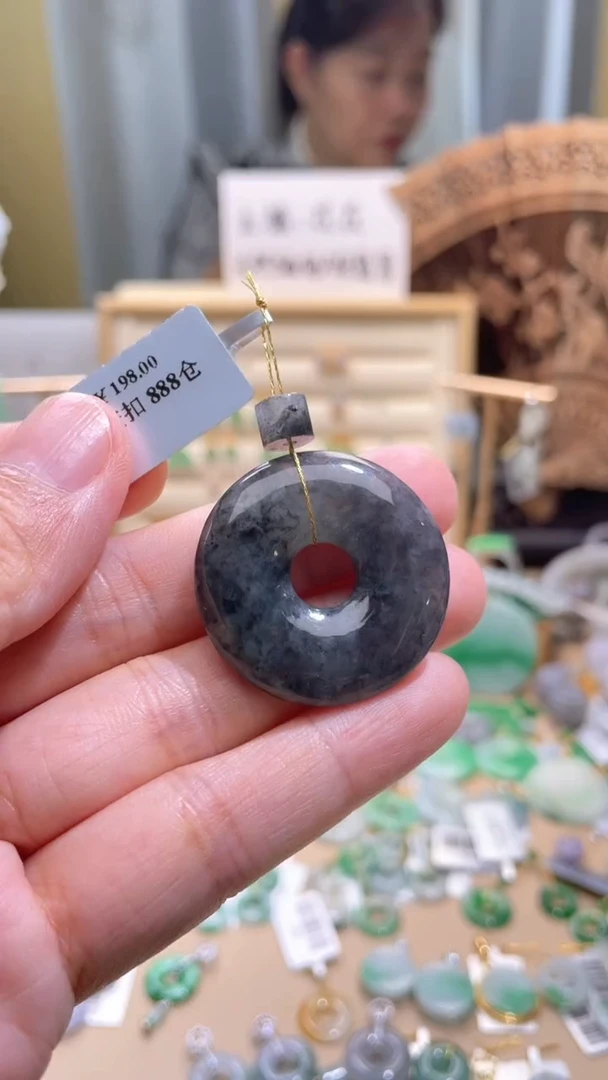 颈饰未镶嵌翡翠甜甜圈