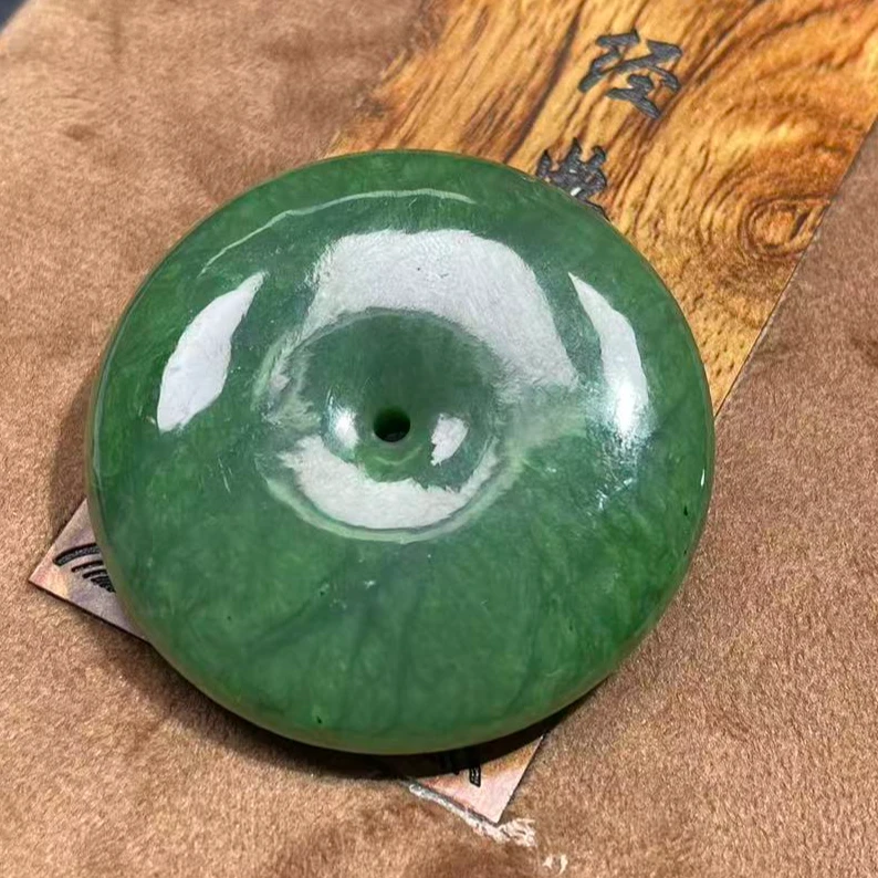 天然和田玉吊坠（多样性发其一）TG00229