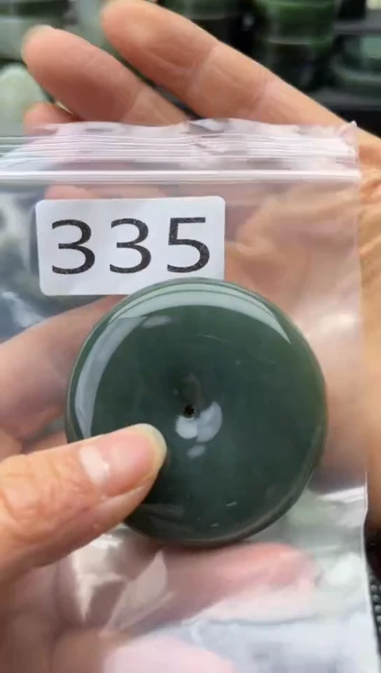 未镶嵌和田玉珠宝半成品扣子