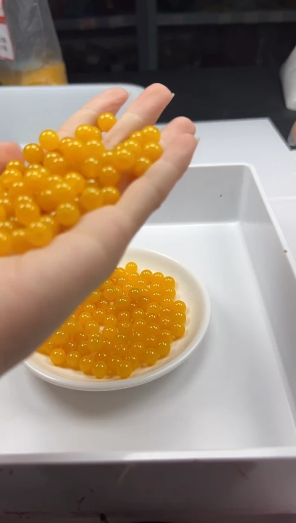 未镶嵌颈饰玛瑙/玉髓w1296冰鸡油黄8mm*30颗