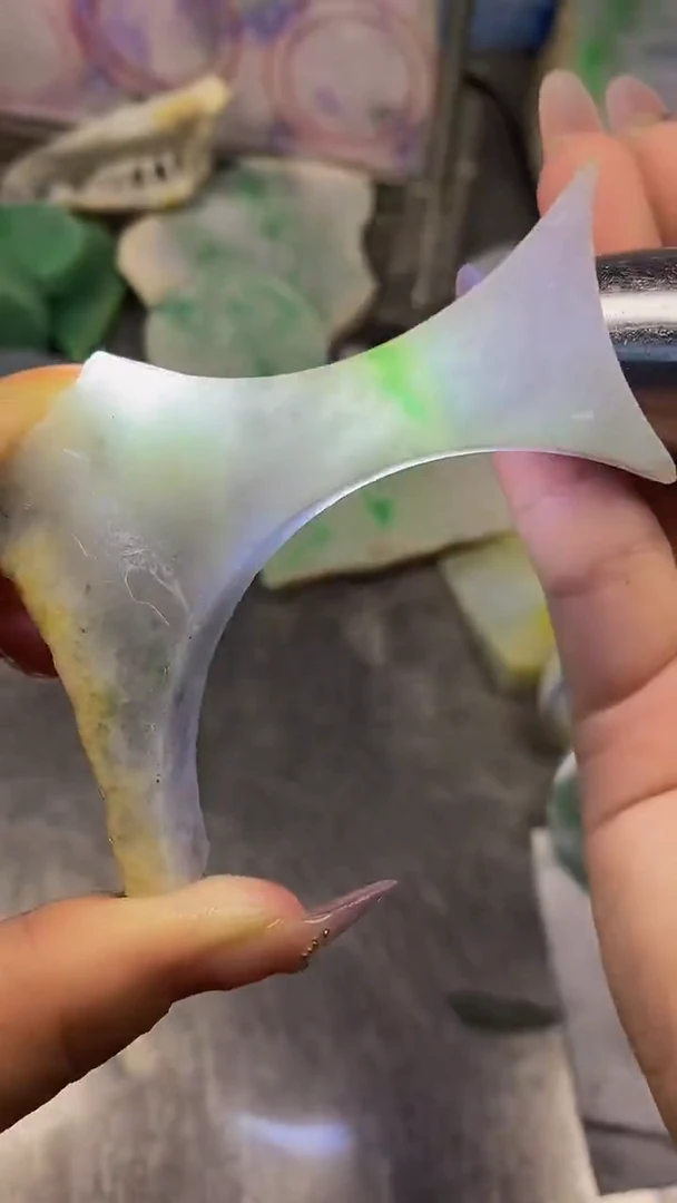 翡翠散珠未镶嵌玉上缘天然翡翠894