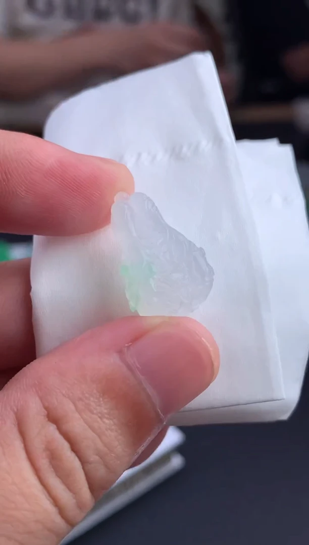 未镶嵌定制翡翠?翡翠