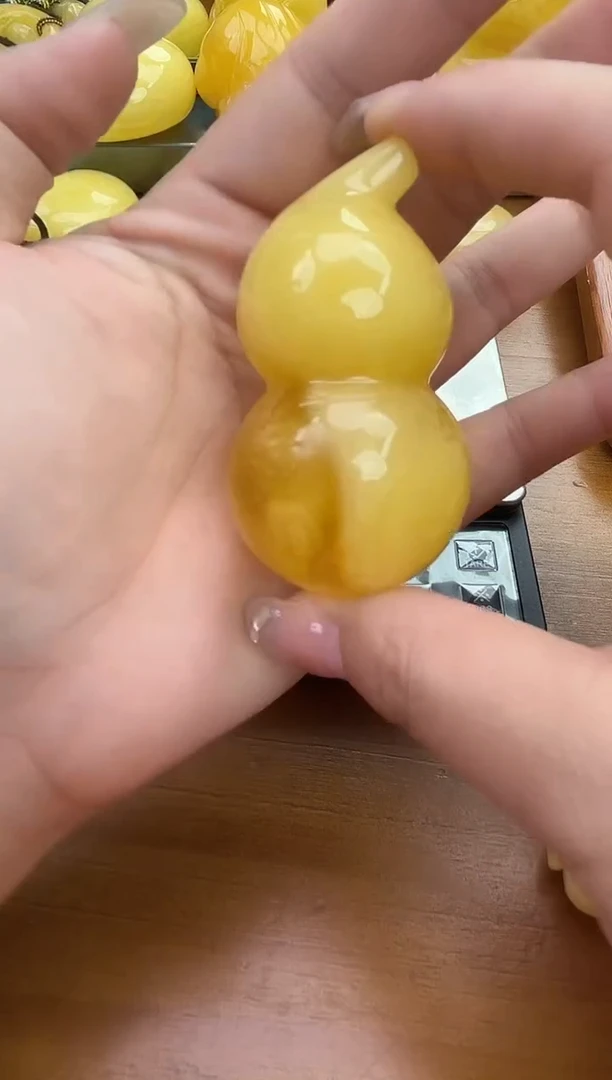 裸石琥珀未镶嵌琥珀蜜蜡吊坠