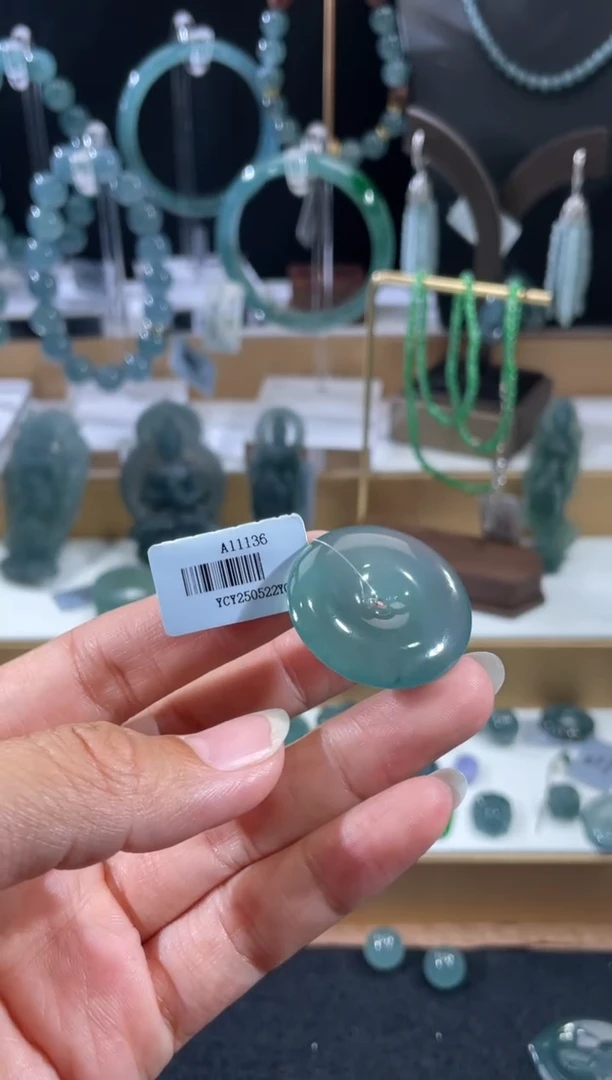 未镶嵌挂件翡翠5861