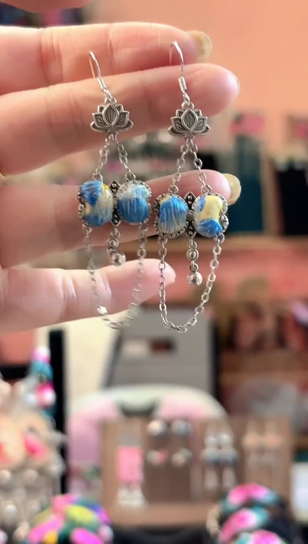 织绣艺枝独绣手工饰品176***