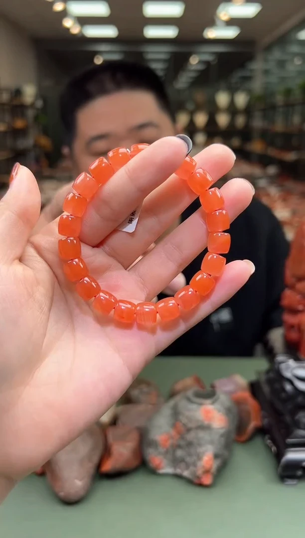 【闪购商品】南红玛瑙手串未镶嵌单圈手串一条约9mm 多样性发货