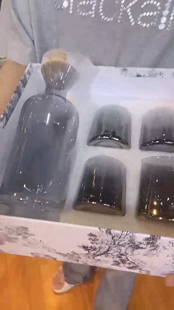 杯鸿辉家品牌瓷器，京东包邮！