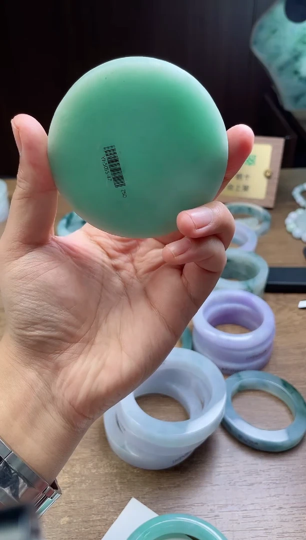 未镶嵌手镯定制翡翠点*定制