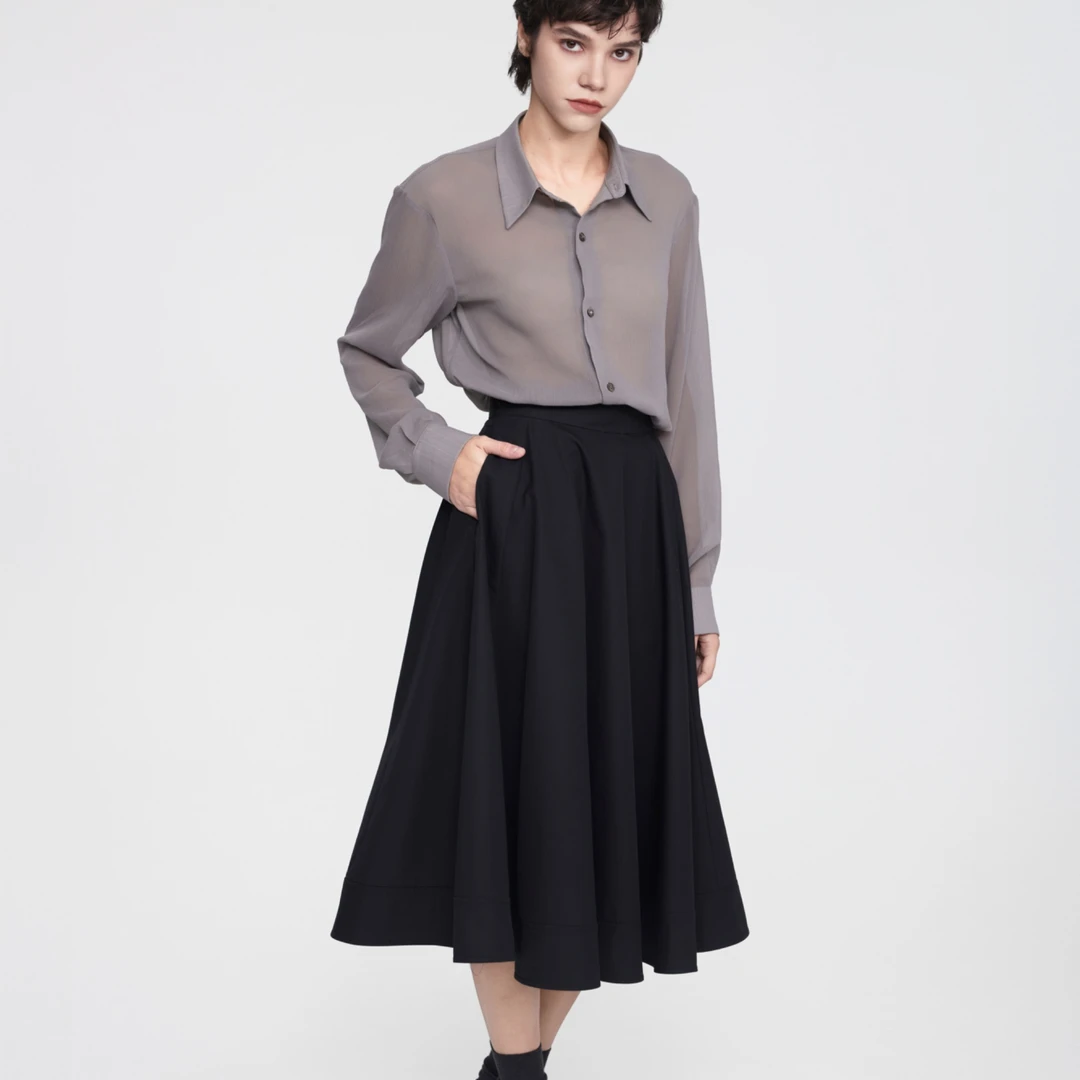 黑色棉质圆摆状半身裙