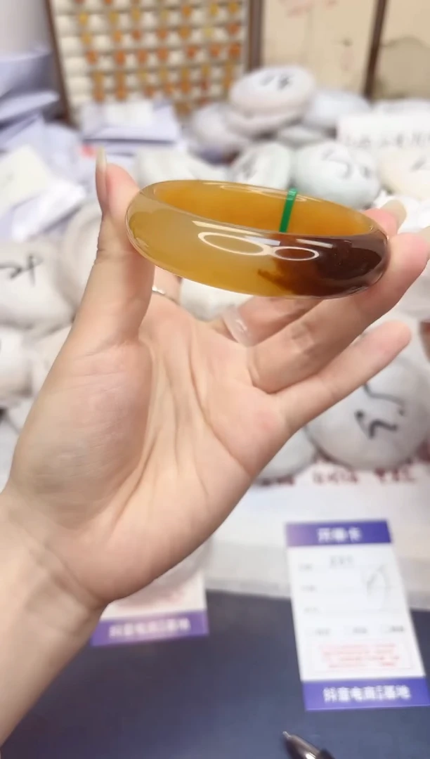 石英质玉手镯未镶嵌231-财气镯-圈口56