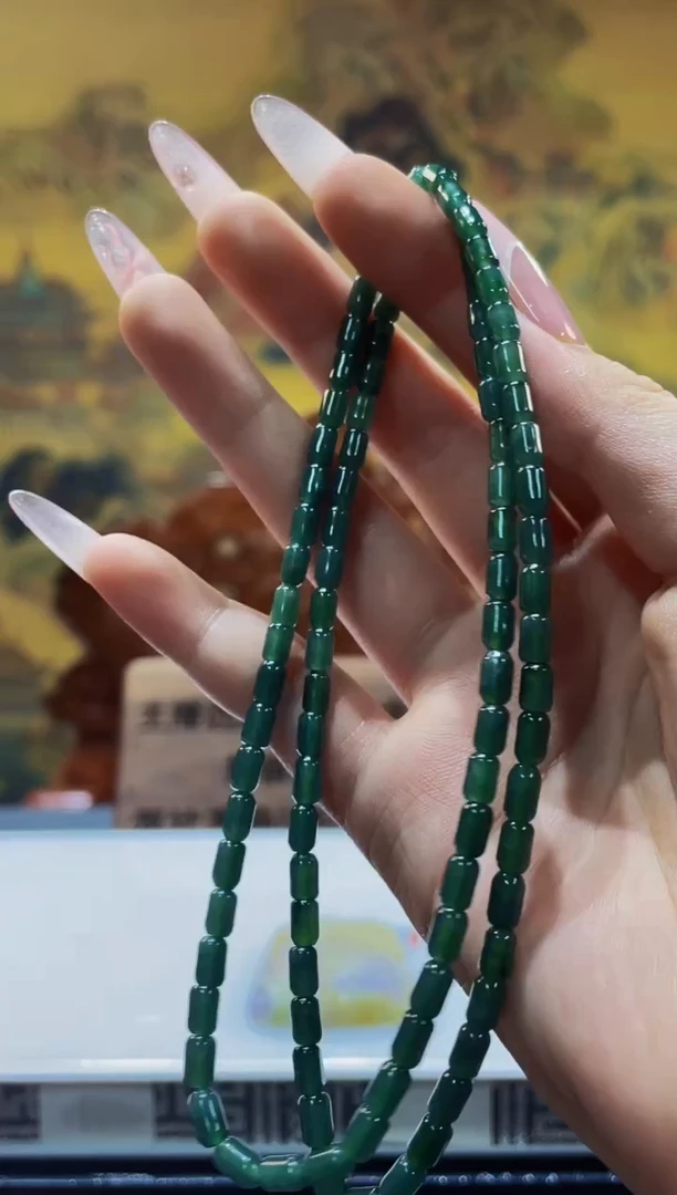 未镶嵌定制翡翠 翡翠A货 MZ066多样性发其一