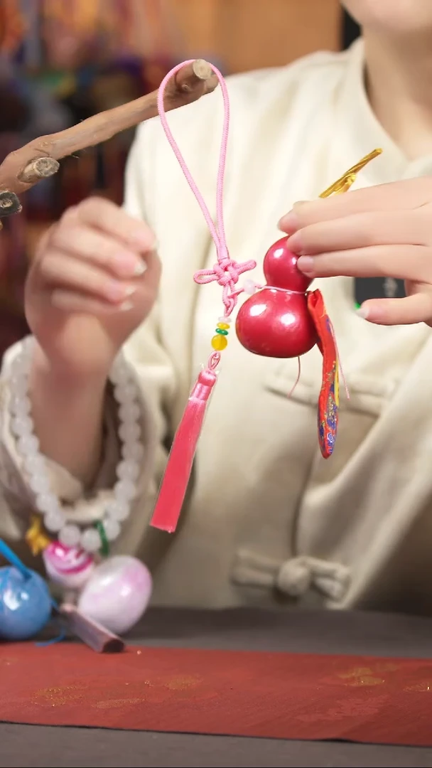 【闪购商品】224号车挂脖挂摆件手持