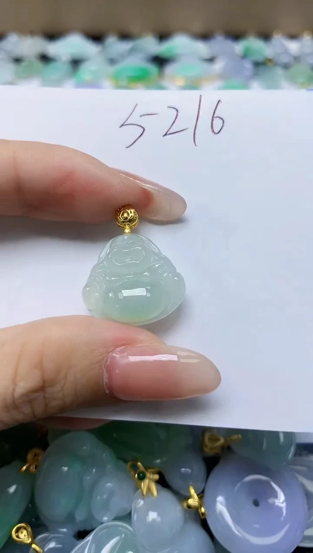 翡翠未镶嵌颈饰天然缅甸翡翠A货