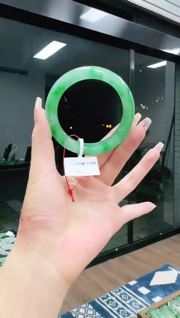 未镶嵌1石英质玉（非洲翠）/6293-57.8