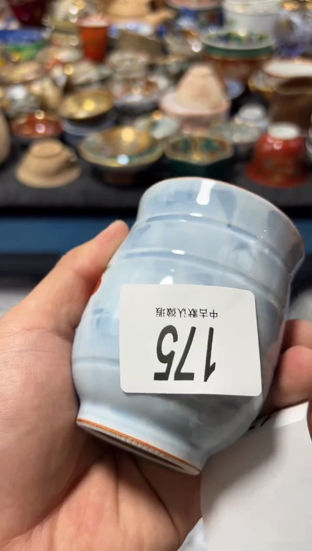 瓷片C**.夏目海外回流瓷器中古品。