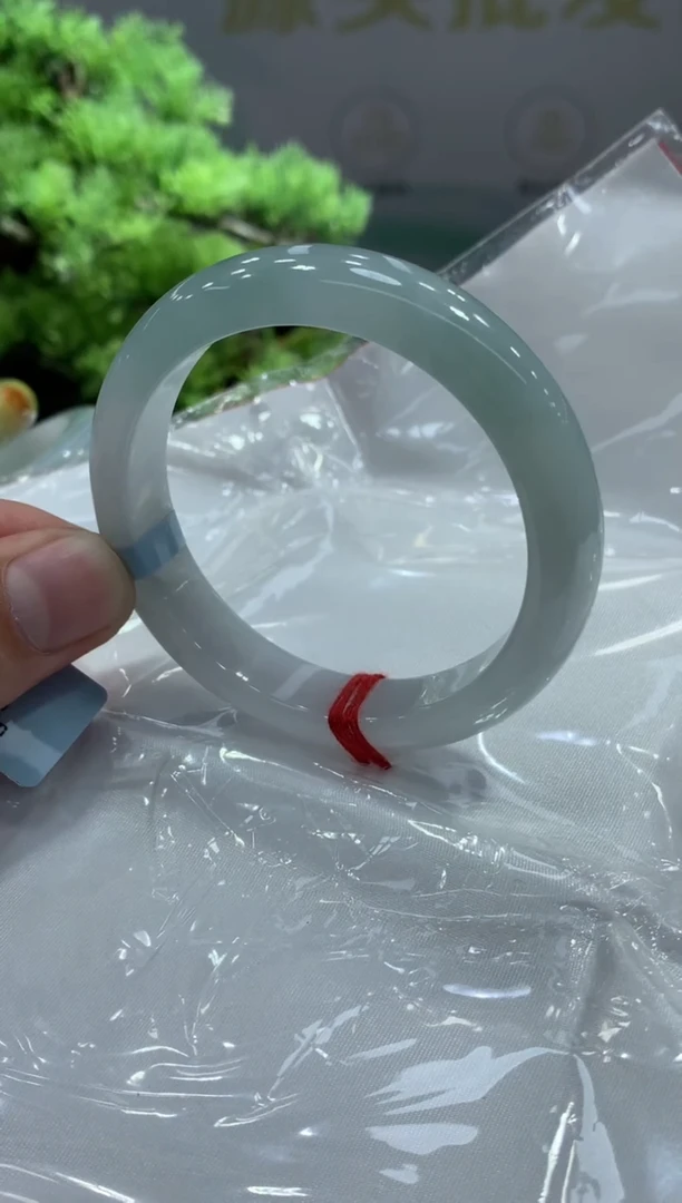 未镶嵌手镯翡翠翡翠手镯