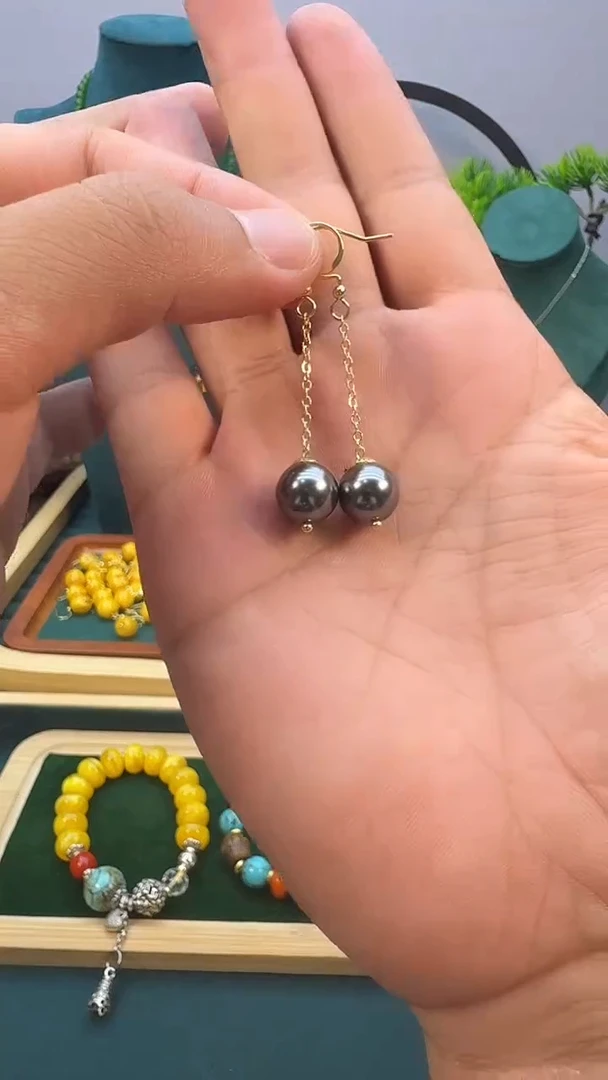 14K金镶嵌淡水珍珠耳饰E105