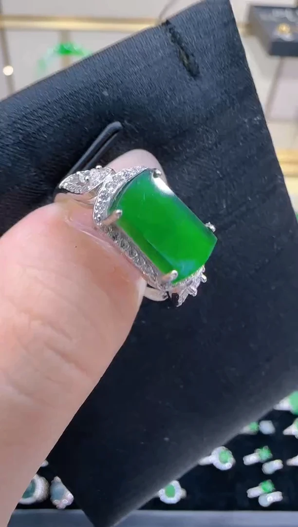 【闪购商品】翡翠戒指银S925镶嵌团购多样性发一件