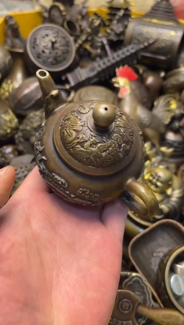 精美铜器，点击下单