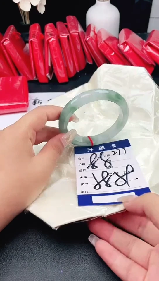 手镯圈口适合下单，圈口
