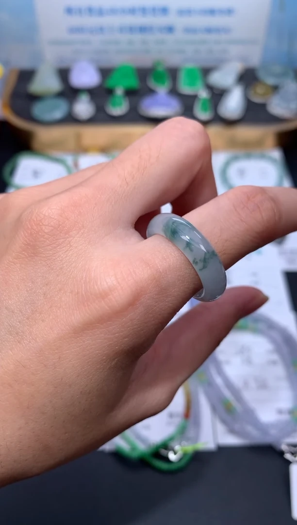 定制翡翠未镶嵌模式推广期48小时鉴赏期