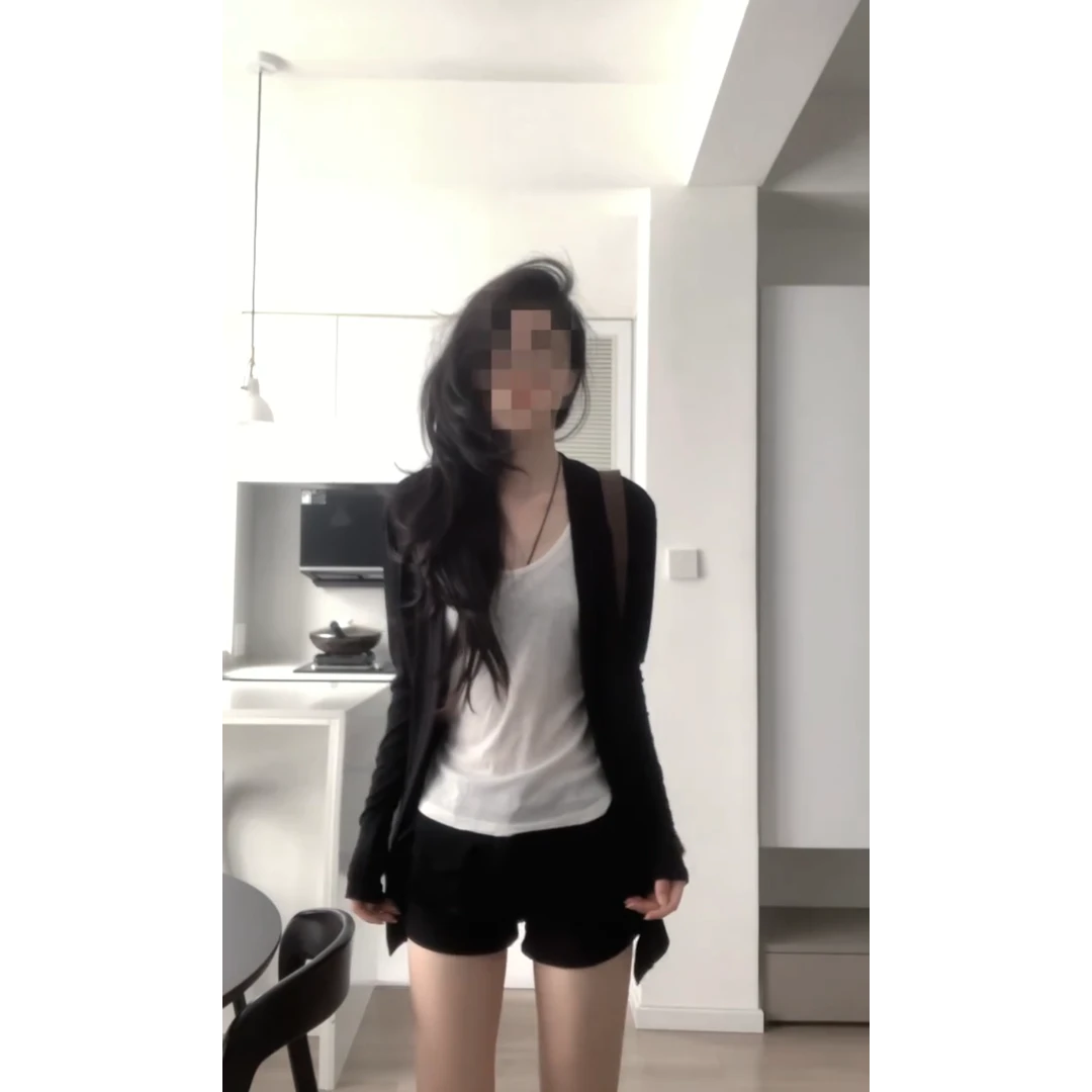 MARIE.COCO韩系复古清冷气质套装早秋百搭黑色开衫外套女高腰短裤